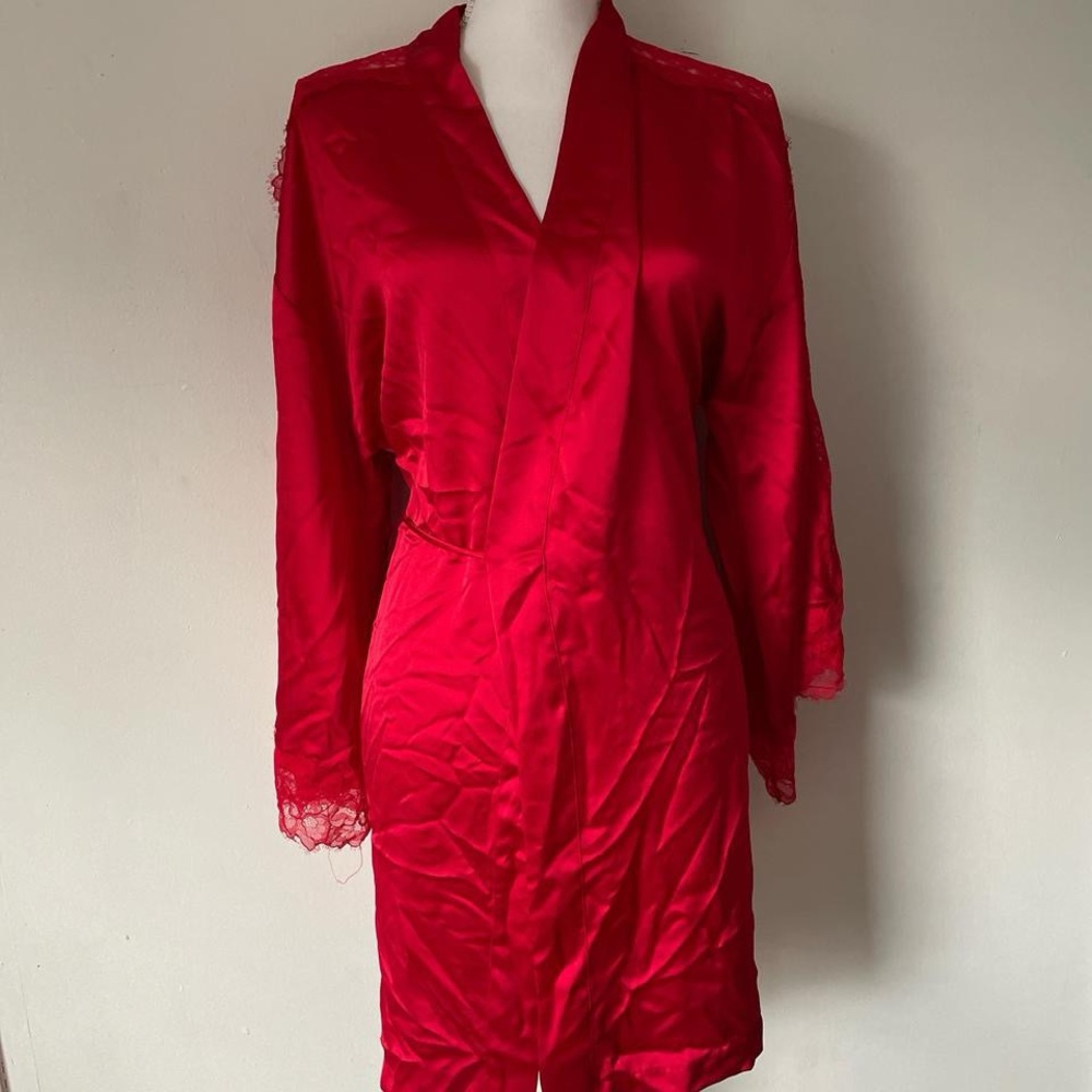 Victoria's Secret Red Lace Robe - Picture 3 of 3